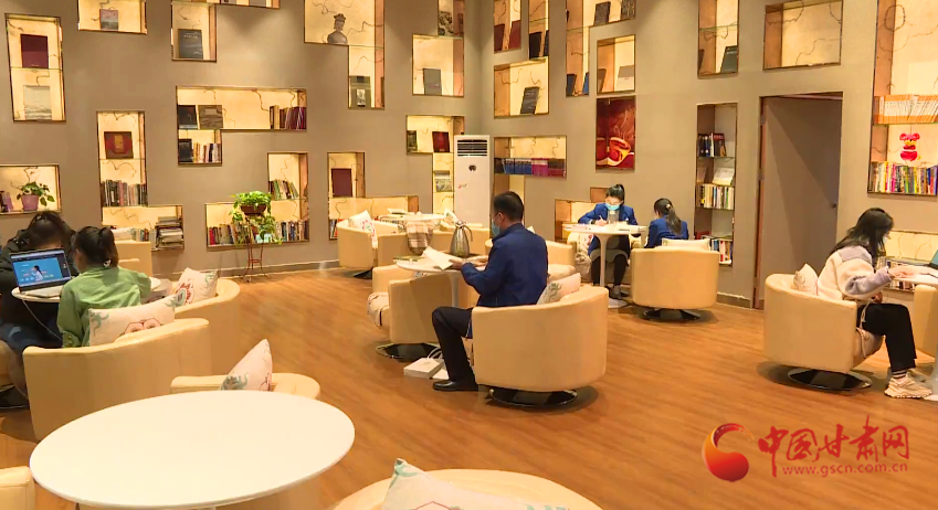 敦煌市圖書館恢復(fù)對(duì)公眾開(kāi)放（圖）