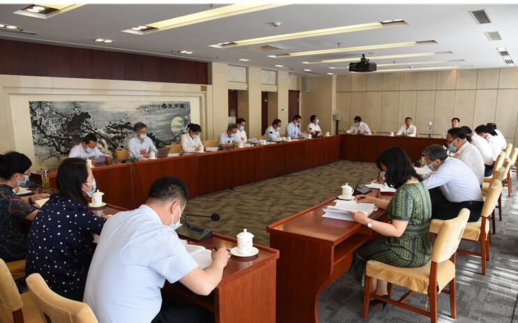 【兩會快訊】甘肅代表團分組審議全國人大常委會工作報告，唐仁健參加第二小組會議并發(fā)言