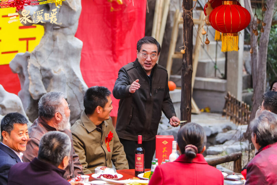 還原鄉(xiāng)味，留住鄉(xiāng)愁，《三泉溪暖》定檔央一