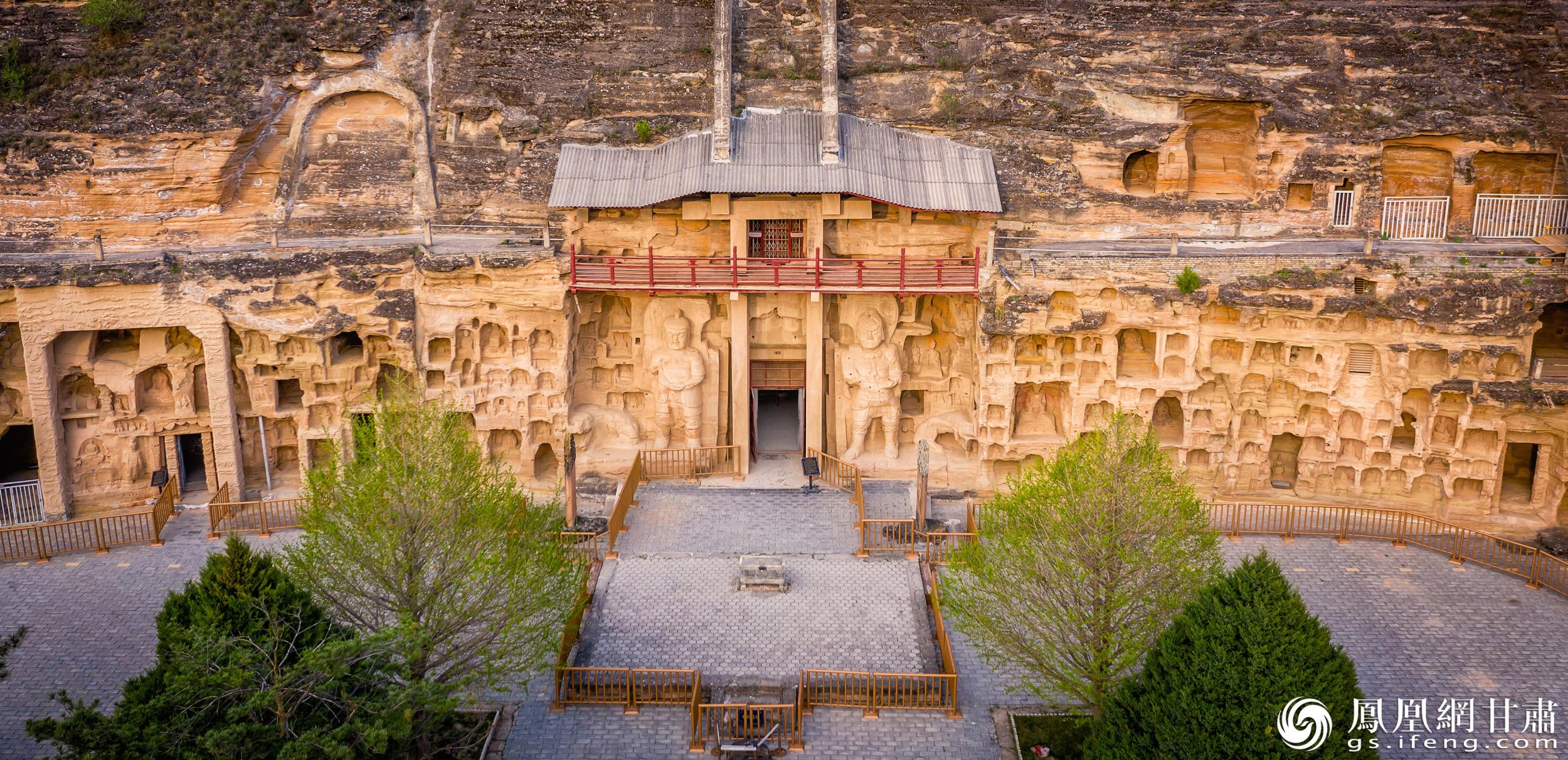 北石窟寺始建于北魏，經(jīng)多個朝代增修形成密集窟龕。北石窟寺文物保護研究所供圖