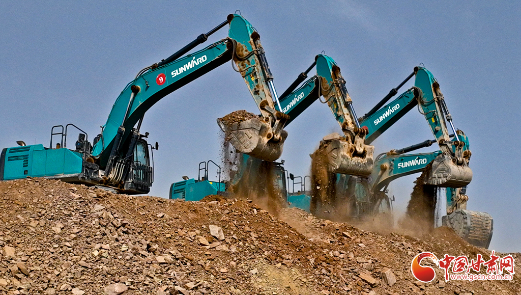 張掖：盤道山抽水蓄能電站建設(shè)項目順利到頂