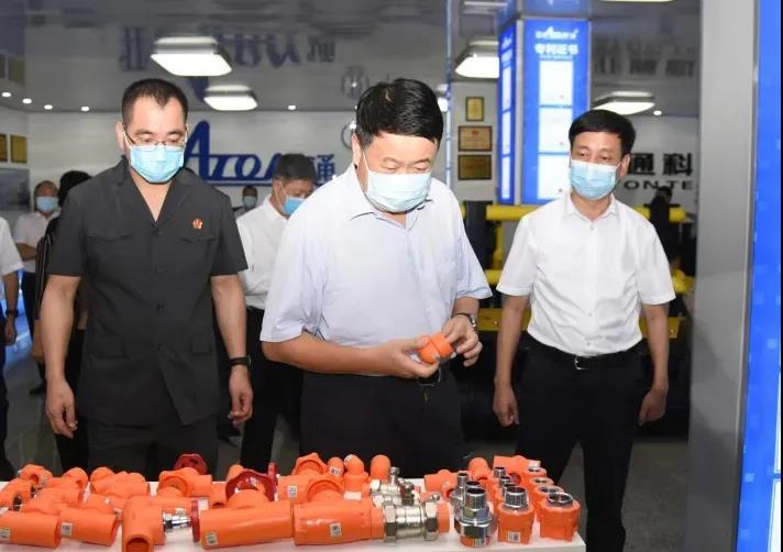 亞通資訊 | 省人大常委會黨組副書記、副主任梁建勇帶隊蒞臨亞通考察調(diào)研