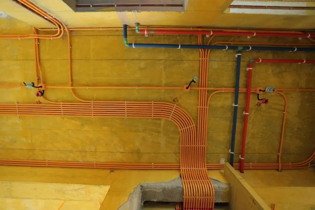 1693879987850437.jpg 2.jpg